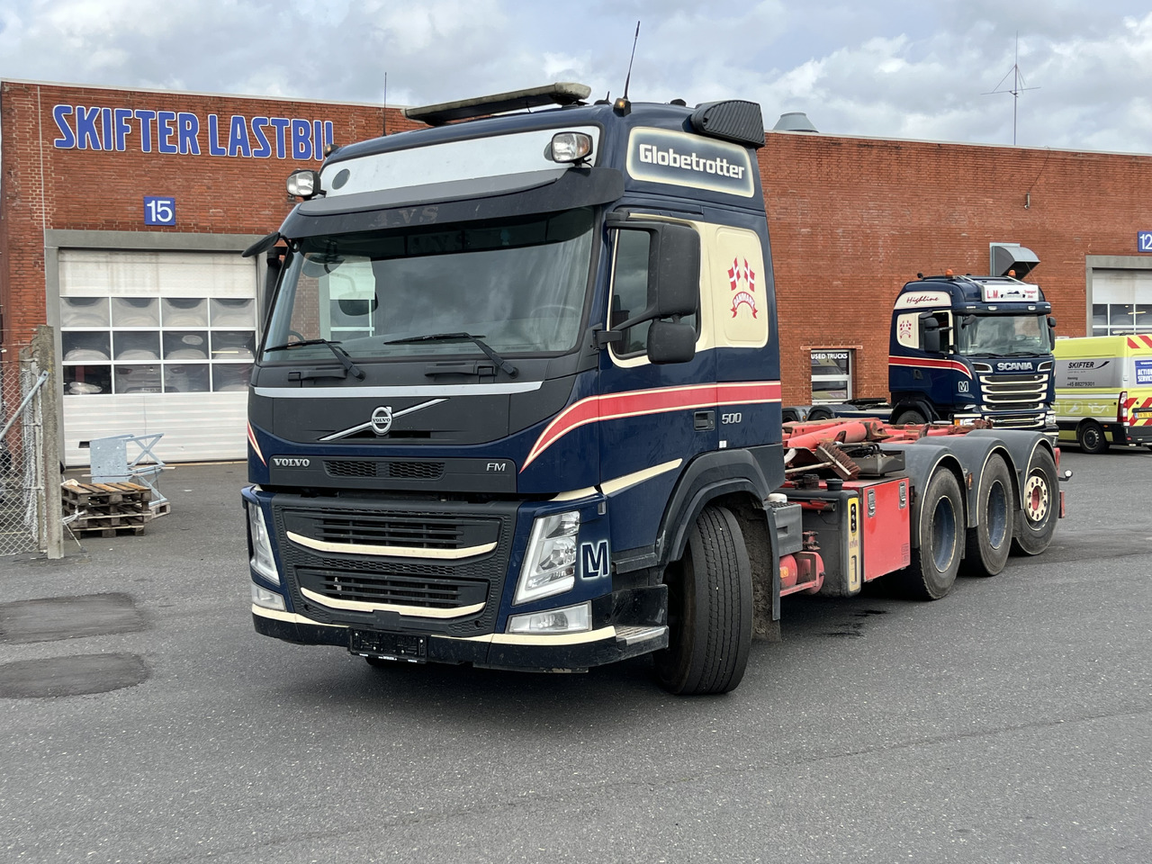 Volvo FM 500 8x4 - Φορτηγό φόρτωσης γάντζου: φωτογραφία 1 Volvo FM 500 8x4 - Φορτηγό φόρτωσης γάντζου: φωτογραφία 1