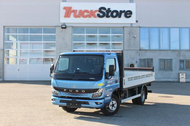 FUSO Canter 4C15E M - BATT. - Μικρό φορτηγό με καρότσα: φωτογραφία 1 FUSO Canter 4C15E M - BATT. - Μικρό φορτηγό με καρότσα: φωτογραφία 1