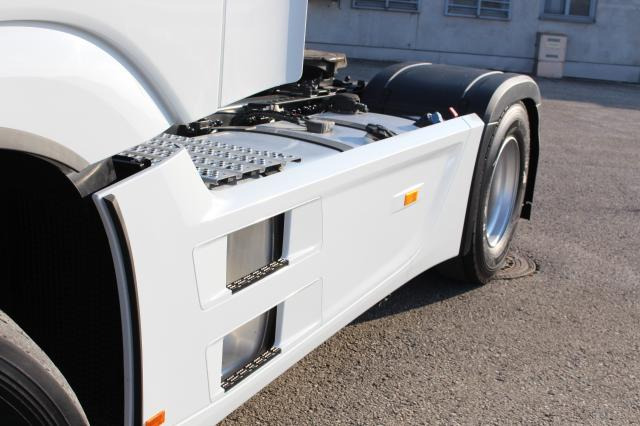 Mercedes-Benz Actros 1851 LS - Τράκτορας: φωτογραφία 4 Mercedes-Benz Actros 1851 LS - Τράκτορας: φωτογραφία 4