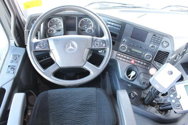 Interior photo 1: Φορτηγό Mercedes-Benz Arocs 2036AK BORDMATIK