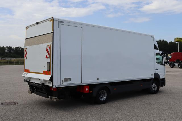 Mercedes-Benz Atego 1218 L nR - Φορτηγό κόφα: φωτογραφία 3 Mercedes-Benz Atego 1218 L nR - Φορτηγό κόφα: φωτογραφία 3
