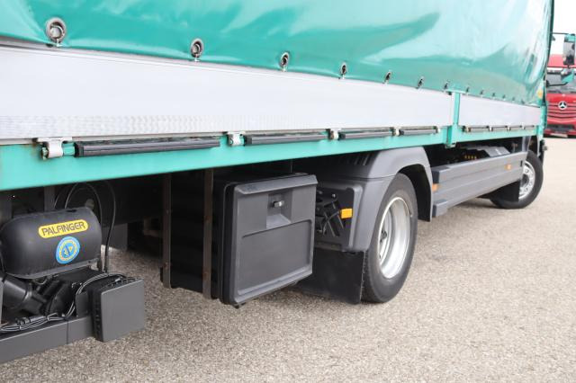 Mercedes-Benz Atego 1221 L - Φορτηγό μουσαμάς: φωτογραφία 5 Mercedes-Benz Atego 1221 L - Φορτηγό μουσαμάς: φωτογραφία 5