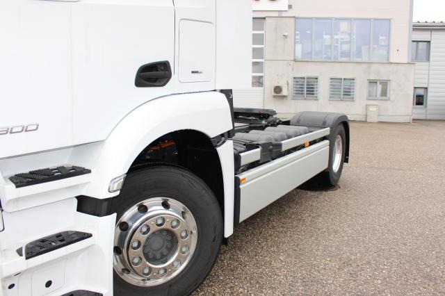 Mercedes-Benz eActros 300 LS ELEKTRO - Τράκτορας: φωτογραφία 3 Mercedes-Benz eActros 300 LS ELEKTRO - Τράκτορας: φωτογραφία 3