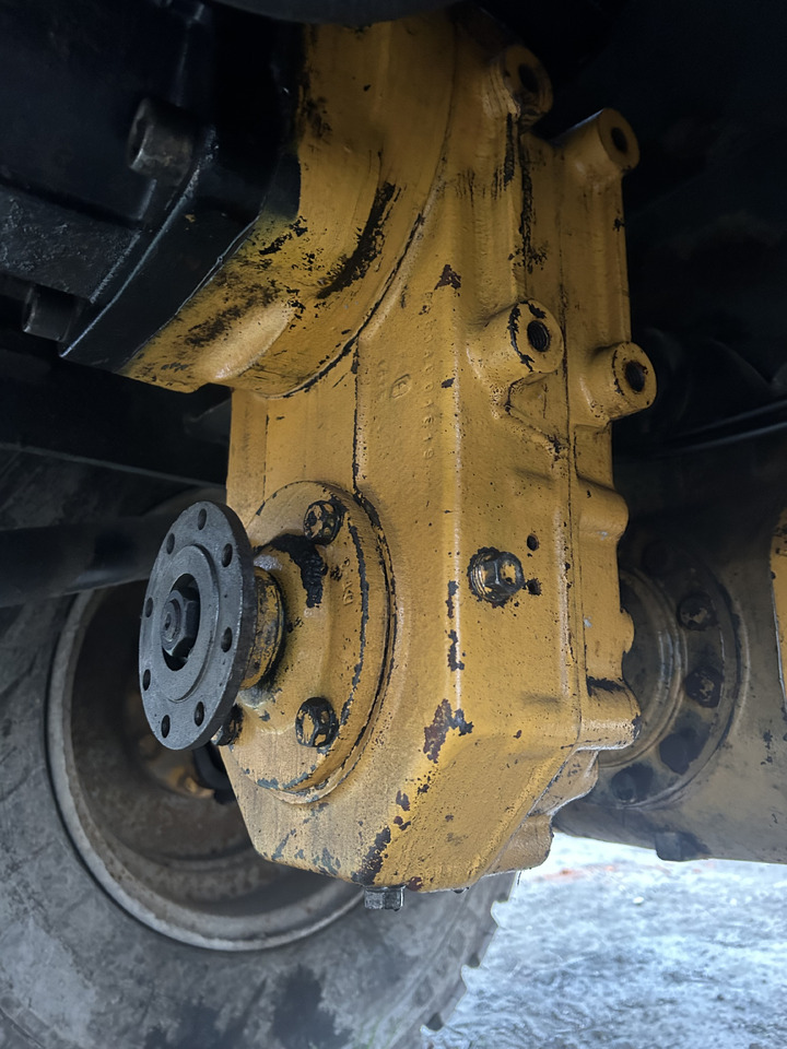 Liebherr L514 - Κιβώτιο ταχυτήτων για Ελαστιχοφόρος φορτωτής: φωτογραφία 1 Liebherr L514 - Κιβώτιο ταχυτήτων για Ελαστιχοφόρος φορτωτής: φωτογραφία 1