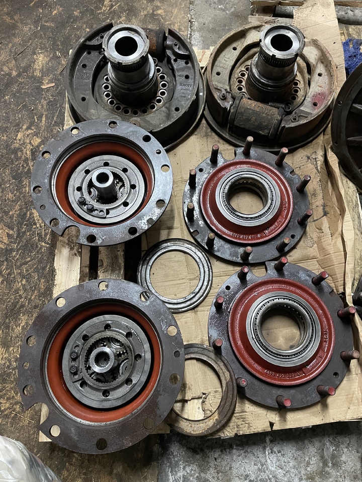 ZF - Αξονας και ανταλλακτικά για Τροχοφόρος εκσκαφέας: φωτογραφία 1 ZF - Αξονας και ανταλλακτικά για Τροχοφόρος εκσκαφέας: φωτογραφία 1