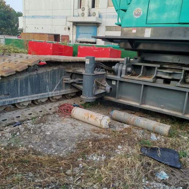 2005 KOBELCO 7150 - Ερπυστριοφόρος γερανός: φωτογραφία 2 2005 KOBELCO 7150 - Ερπυστριοφόρος γερανός: φωτογραφία 2