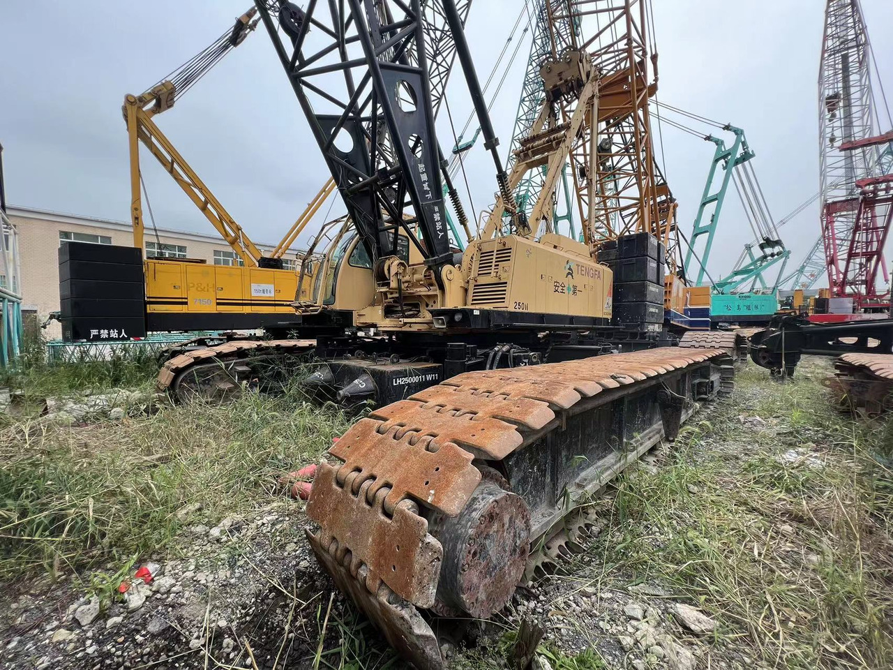 Hitachi-sumitomo SCX2500 - Ερπυστριοφόρος γερανός: φωτογραφία 1 Hitachi-sumitomo SCX2500 - Ερπυστριοφόρος γερανός: φωτογραφία 1
