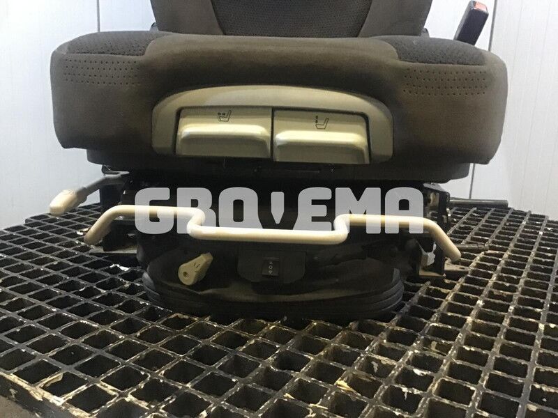 Grammer R926 K-LC / R946 LC / R946 LC-V / R946 NLC - Kάθισμα: φωτογραφία 2 Grammer R926 K-LC / R946 LC / R946 LC-V / R946 NLC - Kάθισμα: φωτογραφία 2