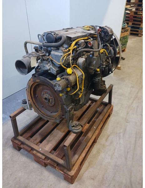 Liebherr BF4M1013E - Κινητήρας: φωτογραφία 2 Liebherr BF4M1013E - Κινητήρας: φωτογραφία 2