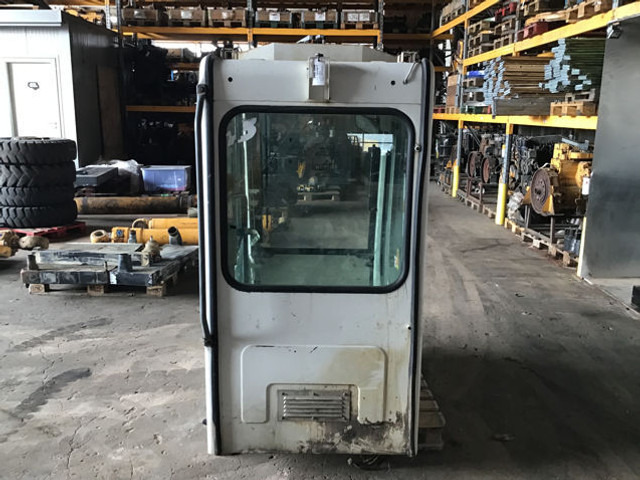 Καμπίνα και εσωτερικό Liebherr Cabin: φωτογραφία 6 Καμπίνα και εσωτερικό Liebherr Cabin: φωτογραφία 6