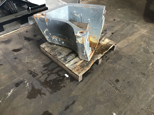 Liebherr Counterweight Left - Αντίβαρο για Γεωργικά μηχανήματα: φωτογραφία 2 Liebherr Counterweight Left - Αντίβαρο για Γεωργικά μηχανήματα: φωτογραφία 2