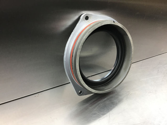 Liebherr Crankshaft Sealing - Κινητήρας και ανταλλακτικά: φωτογραφία 4 Liebherr Crankshaft Sealing - Κινητήρας και ανταλλακτικά: φωτογραφία 4