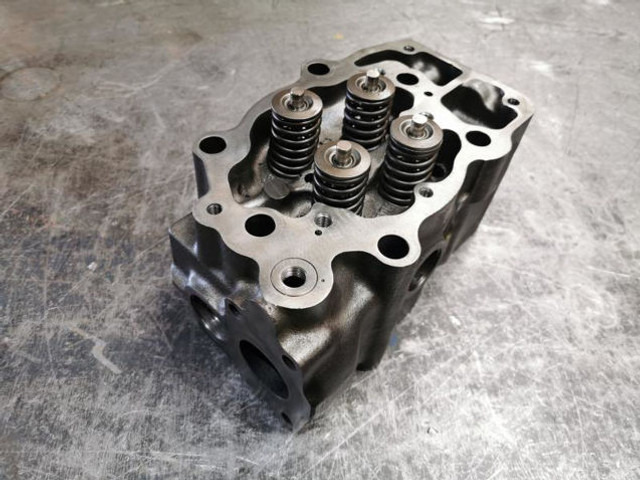 Liebherr Cylinder Head Rebuild D934/D936 - Μπλοκ κυλίνδρων: φωτογραφία 2 Liebherr Cylinder Head Rebuild D934/D936 - Μπλοκ κυλίνδρων: φωτογραφία 2