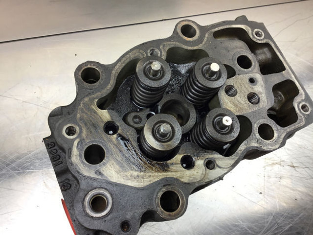 Liebherr Cylinderhead - Μπλοκ κυλίνδρων: φωτογραφία 4 Liebherr Cylinderhead - Μπλοκ κυλίνδρων: φωτογραφία 4