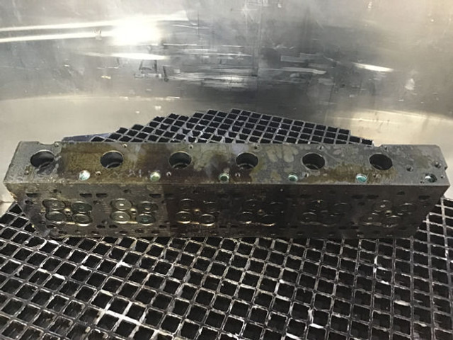 Liebherr Cylinderhead - Μπλοκ κυλίνδρων: φωτογραφία 4 Liebherr Cylinderhead - Μπλοκ κυλίνδρων: φωτογραφία 4