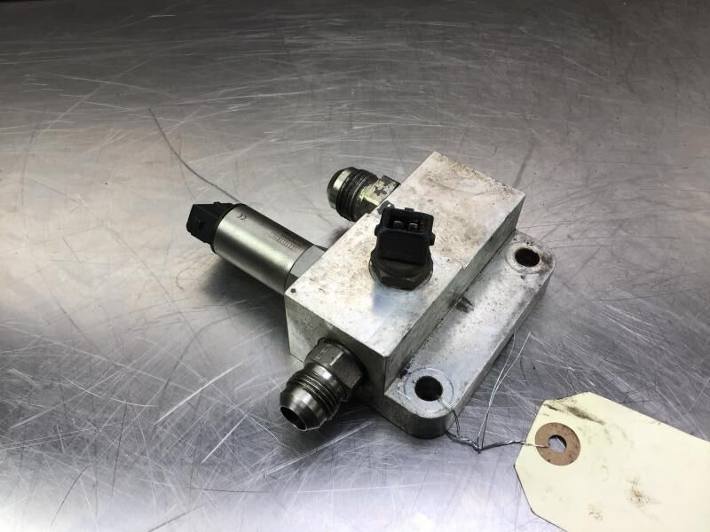 Liebherr Distribution Block - Κινητήρας και ανταλλακτικά: φωτογραφία 2 Liebherr Distribution Block - Κινητήρας και ανταλλακτικά: φωτογραφία 2