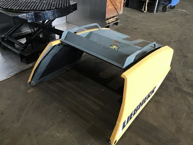 Liebherr Engine Hood - Κινητήρας και ανταλλακτικά: φωτογραφία 3 Liebherr Engine Hood - Κινητήρας και ανταλλακτικά: φωτογραφία 3