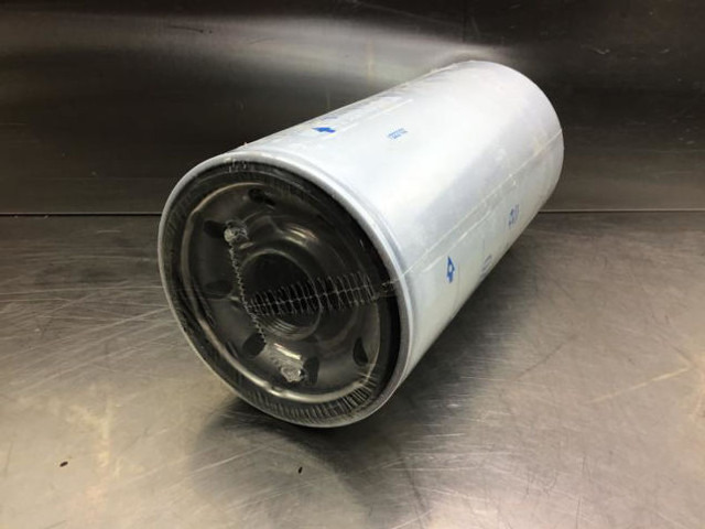 Liebherr Filter - Φίλτρο λαδιού: φωτογραφία 2 Liebherr Filter - Φίλτρο λαδιού: φωτογραφία 2
