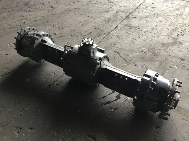 Liebherr Front Axle - Αξονας και ανταλλακτικά: φωτογραφία 1 Liebherr Front Axle - Αξονας και ανταλλακτικά: φωτογραφία 1