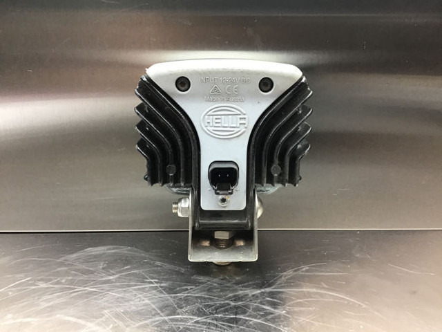Liebherr Head Light - Προβολέας: φωτογραφία 3 Liebherr Head Light - Προβολέας: φωτογραφία 3