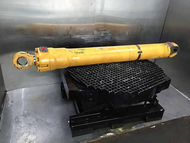 Liebherr Hoistcylinder - Υδραυλικός κύλινδρος: φωτογραφία 1 Liebherr Hoistcylinder - Υδραυλικός κύλινδρος: φωτογραφία 1