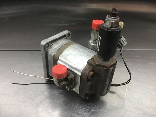 Liebherr L524 / L528 / L534 - Σύστημα ψύξης: φωτογραφία 1 Liebherr L524 / L528 / L534 - Σύστημα ψύξης: φωτογραφία 1