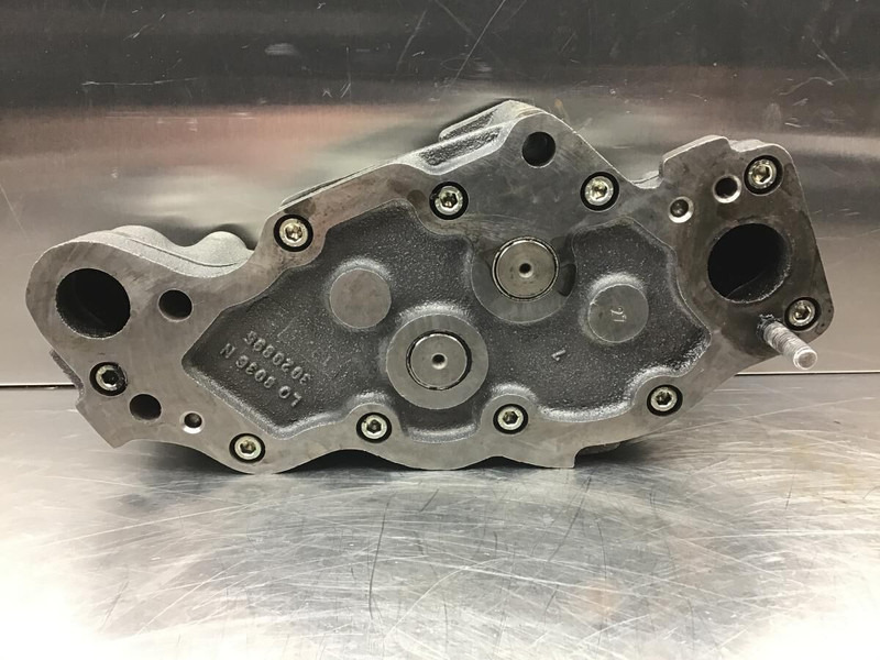 Liebherr Oil Pump - Αντλίας λαδιού: φωτογραφία 3 Liebherr Oil Pump - Αντλίας λαδιού: φωτογραφία 3