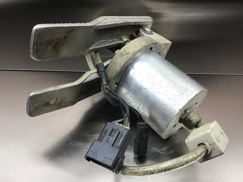 Liebherr Pilot Control Unit - Πετάλι: φωτογραφία 3 Liebherr Pilot Control Unit - Πετάλι: φωτογραφία 3