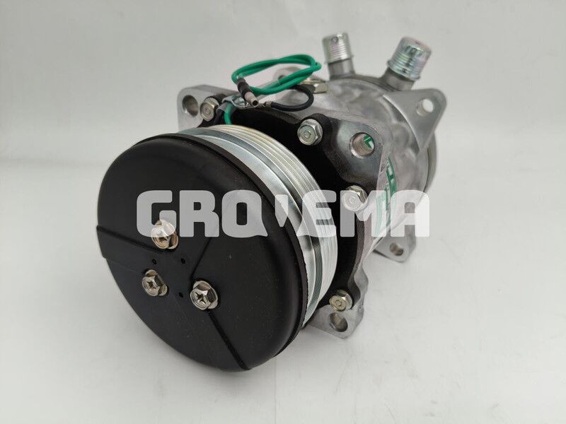 Liebherr R922 / R926 COMP / R926 K-LC / R922 Li - Κομπρεσέρ A/C: φωτογραφία 2 Liebherr R922 / R926 COMP / R926 K-LC / R922 Li - Κομπρεσέρ A/C: φωτογραφία 2