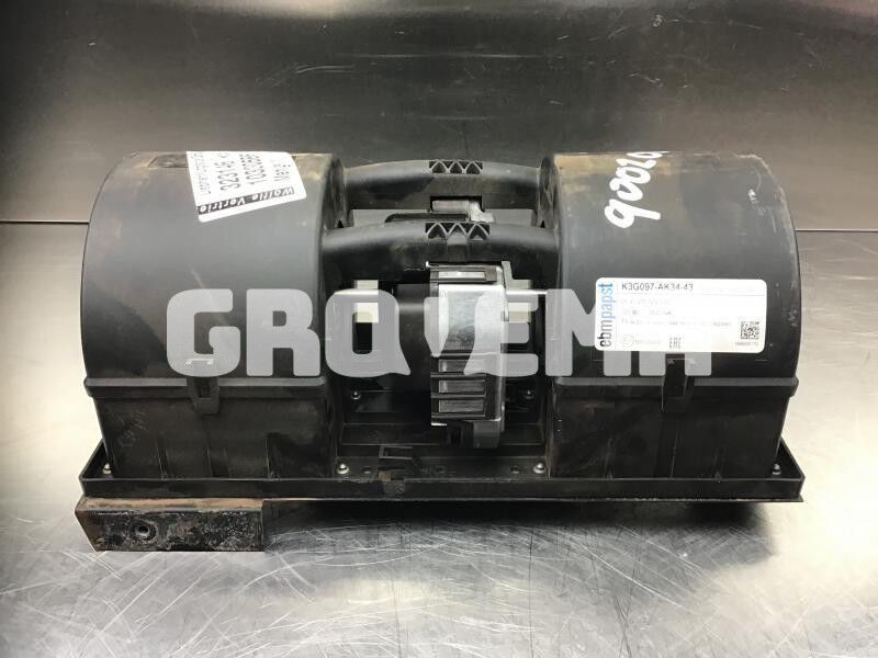 Liebherr R946 LC / R946 NLC / R956 / R976 / R926 LC / R920 / R920 LC - Μοτέρ καλοριφέρ: φωτογραφία 1 Liebherr R946 LC / R946 NLC / R956 / R976 / R926 LC / R920 / R920 LC - Μοτέρ καλοριφέρ: φωτογραφία 1