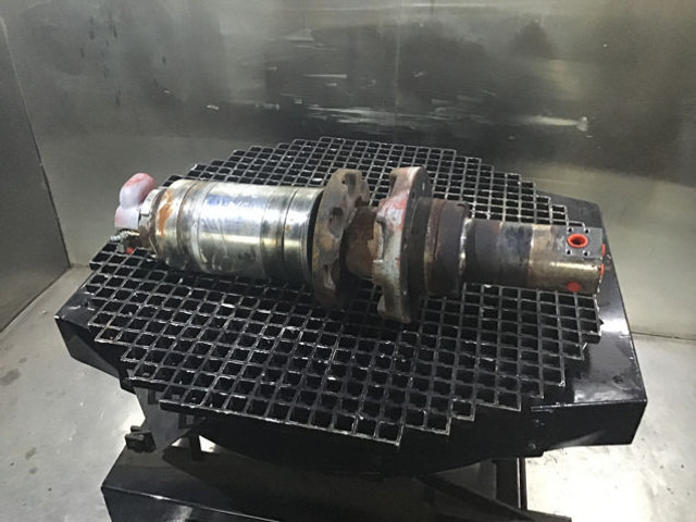 Liebherr Rotary Connection - Υδραυλικό: φωτογραφία 1 Liebherr Rotary Connection - Υδραυλικό: φωτογραφία 1