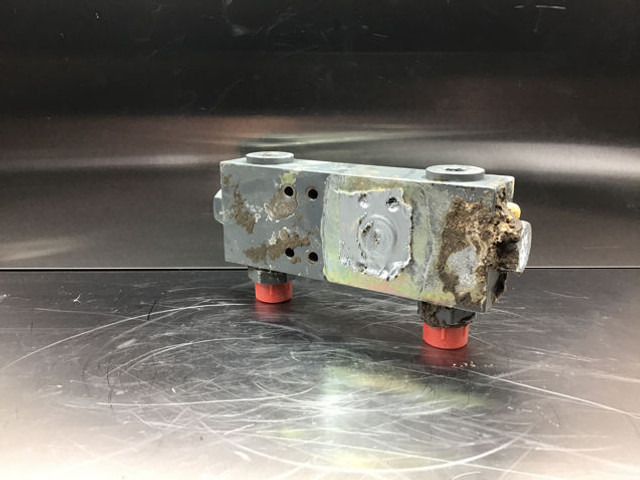 Liebherr Safety Valve - Βαλβίδα: φωτογραφία 5 Liebherr Safety Valve - Βαλβίδα: φωτογραφία 5