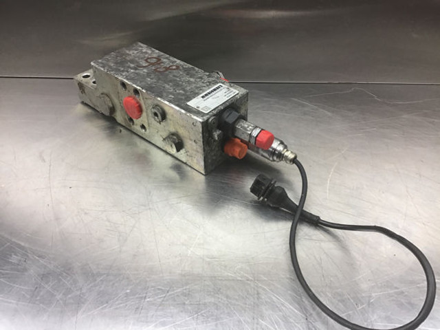 Βαλβίδα Liebherr Safety Valve: φωτογραφία 12