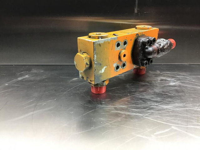 Βαλβίδα Liebherr Safety Valve: φωτογραφία 15