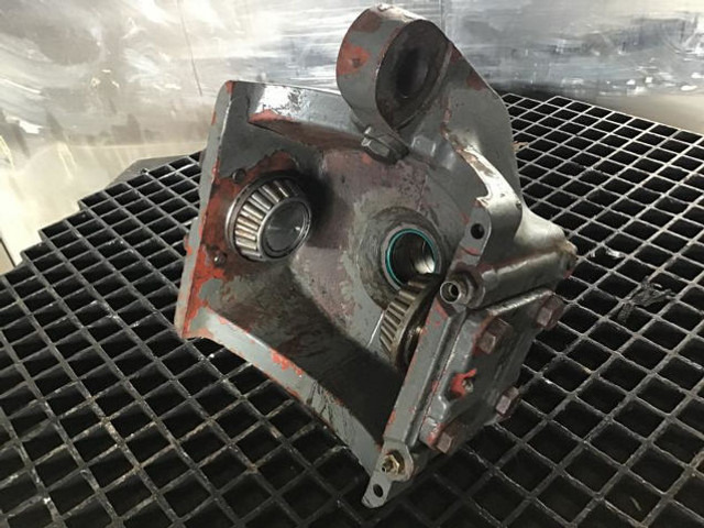 Liebherr Steering House Left - Ακραξόνιο: φωτογραφία 2 Liebherr Steering House Left - Ακραξόνιο: φωτογραφία 2