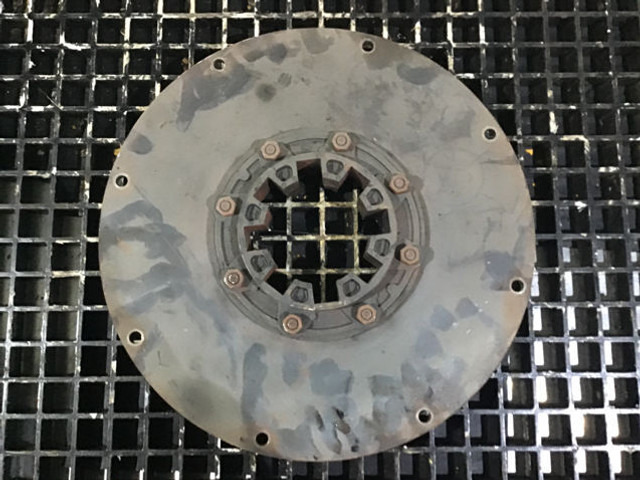 Liebherr Vibration Damper - Συμπλέκτης και ανταλλακτικά: φωτογραφία 1 Liebherr Vibration Damper - Συμπλέκτης και ανταλλακτικά: φωτογραφία 1