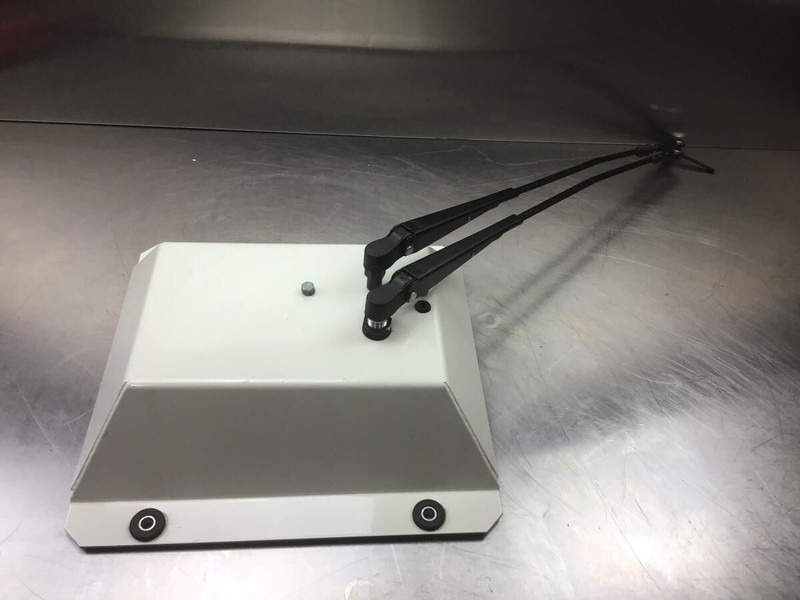 Liebherr Wiper Motor - Υαλοκαθαριστήρας: φωτογραφία 2 Liebherr Wiper Motor - Υαλοκαθαριστήρας: φωτογραφία 2