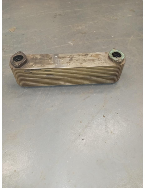 Liebherr - Ψυγείο λαδιού: φωτογραφία 1 Liebherr - Ψυγείο λαδιού: φωτογραφία 1