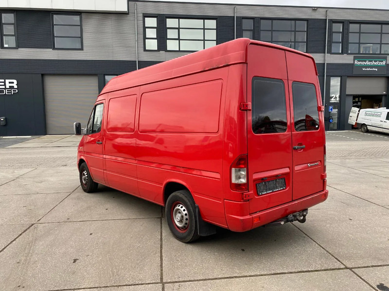 Mercedes-Benz Sprinter 311 CDI-D - Βαν: φωτογραφία 4 Mercedes-Benz Sprinter 311 CDI-D - Βαν: φωτογραφία 4