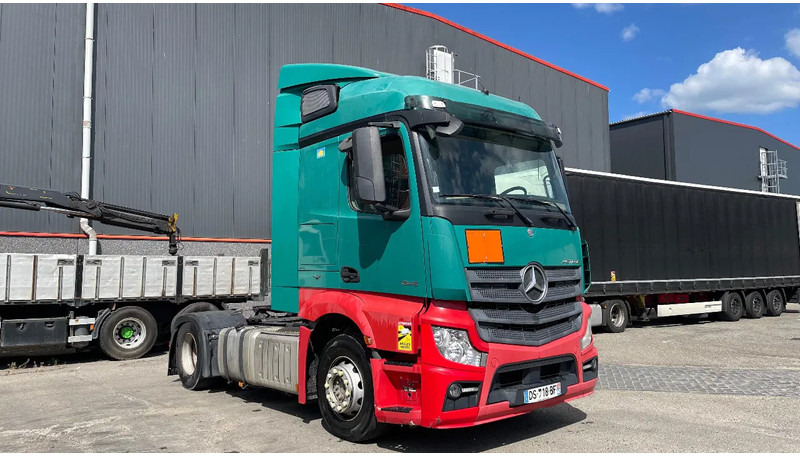 Mercedes-Benz Actros 1845 RETARDER - Τράκτορας: φωτογραφία 3 Mercedes-Benz Actros 1845 RETARDER - Τράκτορας: φωτογραφία 3