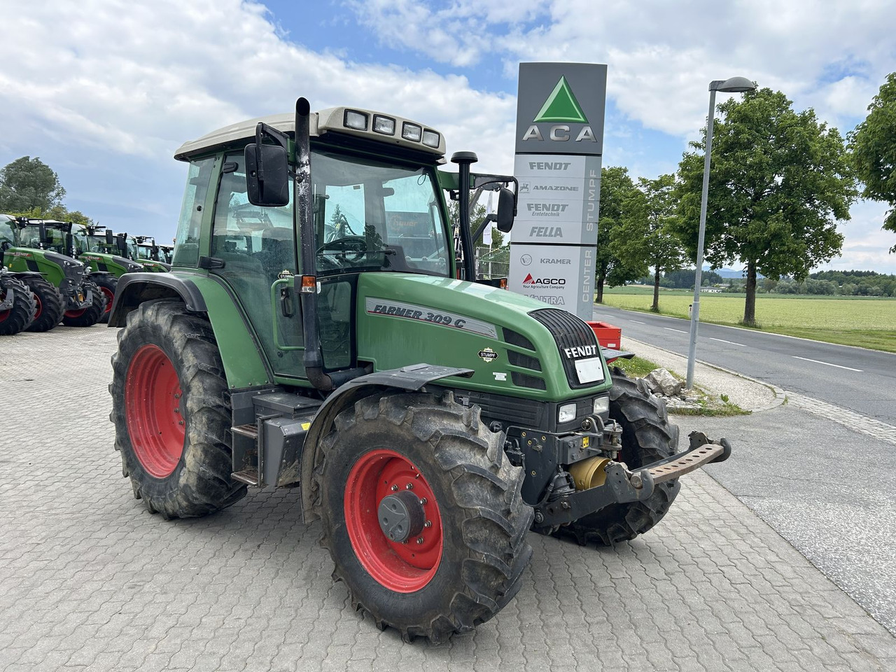 Fendt Farmer 309 CA - Τρακτέρ: φωτογραφία 1 Fendt Farmer 309 CA - Τρακτέρ: φωτογραφία 1