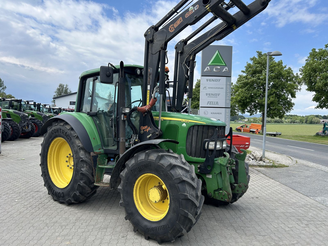 John Deere 6420 Premium - Τρακτέρ: φωτογραφία 1 John Deere 6420 Premium - Τρακτέρ: φωτογραφία 1