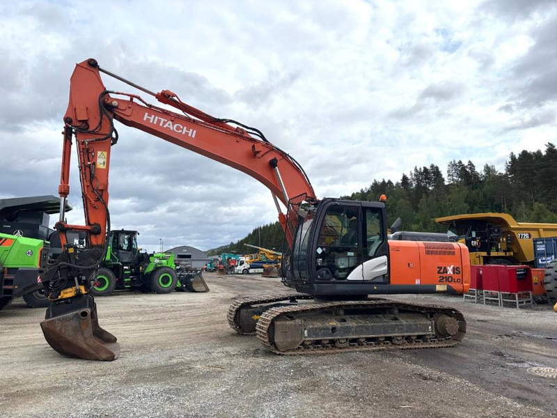 Hitachi ZX 210 LC-5 B - Ερπυστριοφόρος εκσκαφέας: φωτογραφία 1 Hitachi ZX 210 LC-5 B - Ερπυστριοφόρος εκσκαφέας: φωτογραφία 1