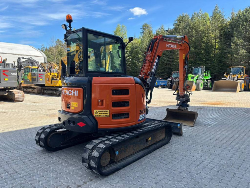 Hitachi ZX 55 U-6 CLR - Μίνι εκσκαφέας: φωτογραφία 3 Hitachi ZX 55 U-6 CLR - Μίνι εκσκαφέας: φωτογραφία 3