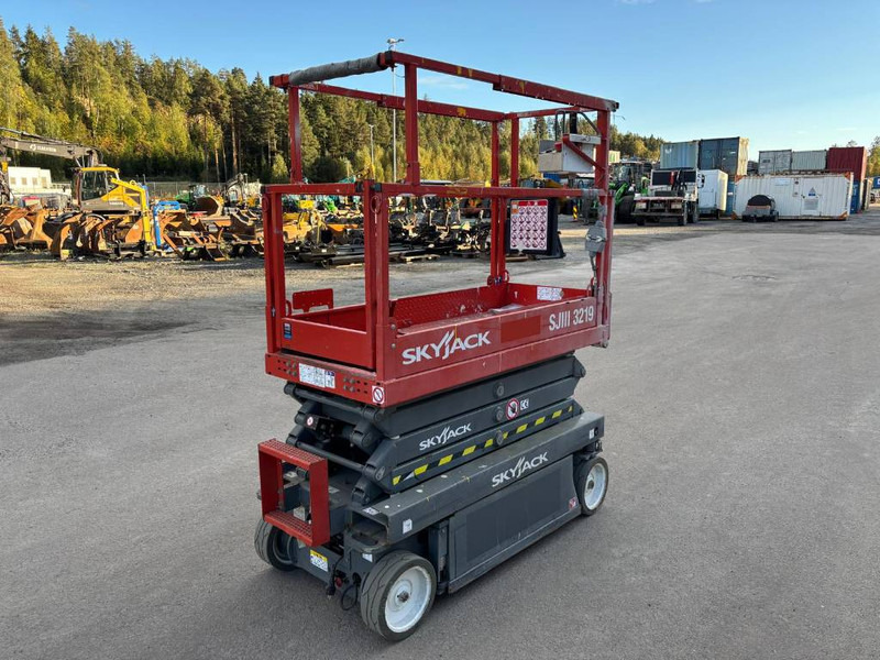 Skyjack SJ III 3219 - Ψαλιδωτό ανυψωτικό: φωτογραφία 4 Skyjack SJ III 3219 - Ψαλιδωτό ανυψωτικό: φωτογραφία 4