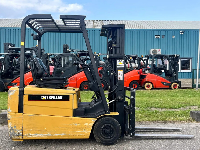 Caterpillar EP18KT - Ηλεκτροκίνητο περονοφόρο: φωτογραφία 1 Caterpillar EP18KT - Ηλεκτροκίνητο περονοφόρο: φωτογραφία 1