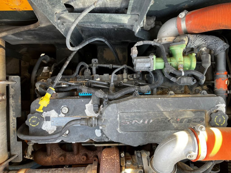 Ερπυστριοφόρος εκσκαφέας Hyundai Robex 235LCR-9A: φωτογραφία 13 Ερπυστριοφόρος εκσκαφέας Hyundai Robex 235LCR-9A: φωτογραφία 13