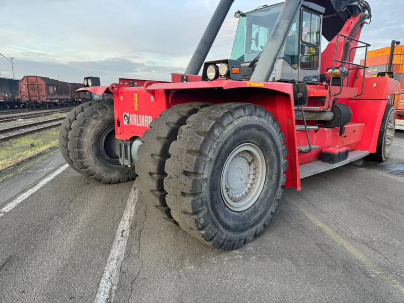 Kalmar DRF450-65S5 - Reachstacker: φωτογραφία 3 Kalmar DRF450-65S5 - Reachstacker: φωτογραφία 3