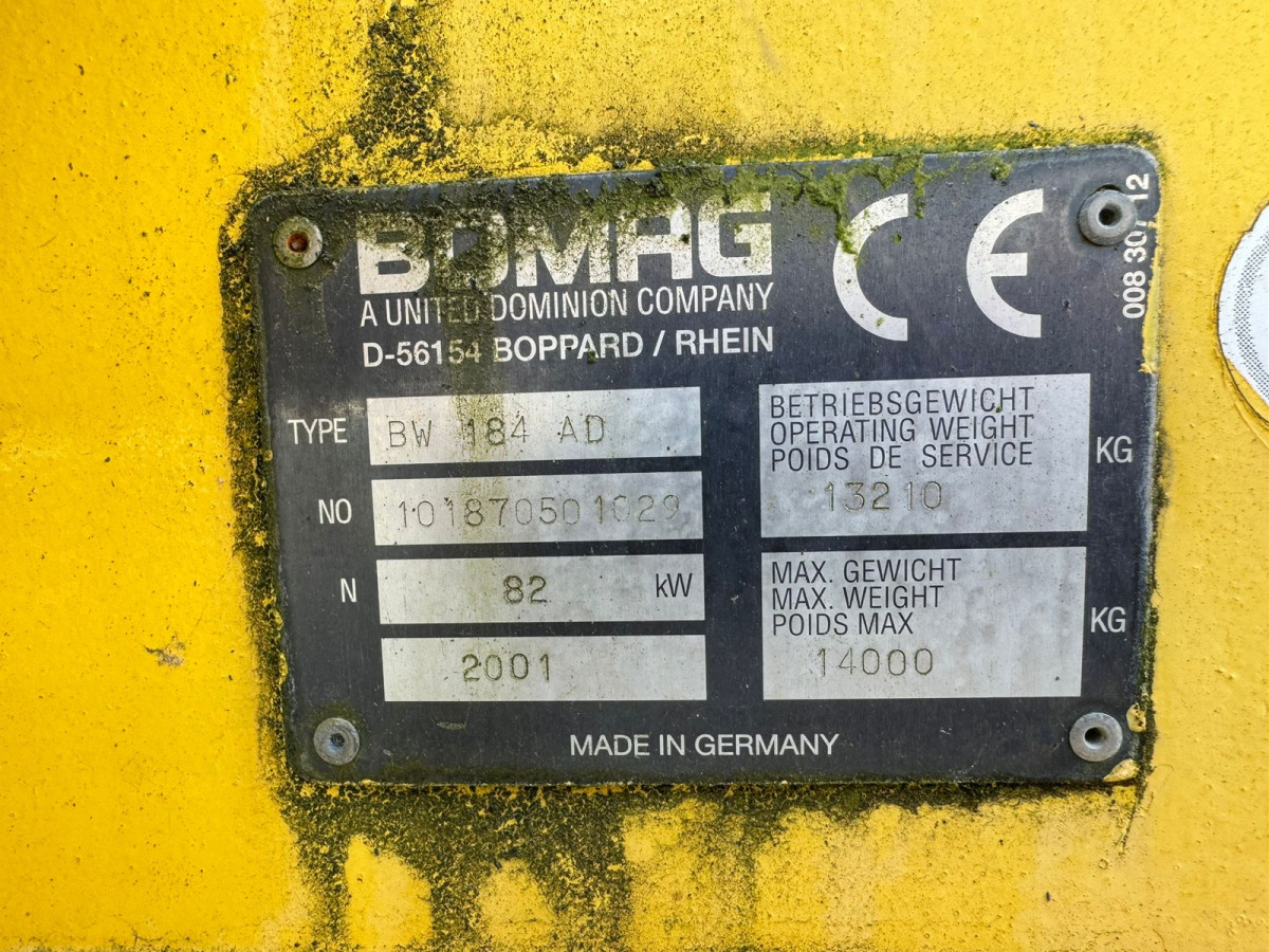 BOMAG BW 184 AD - Ασφαλτικός οδοστρωτήρας: φωτογραφία 4 BOMAG BW 184 AD - Ασφαλτικός οδοστρωτήρας: φωτογραφία 4