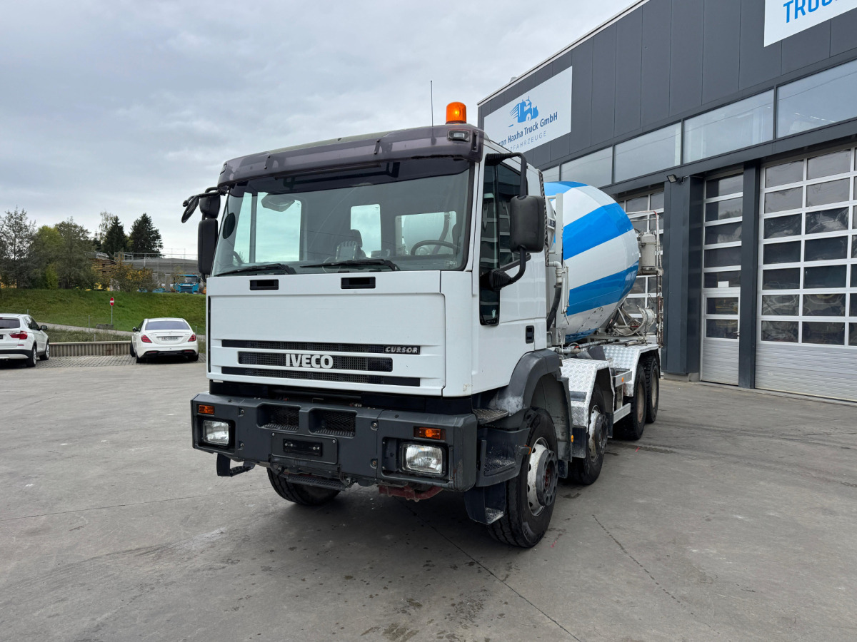 IVECO 440 Cursor 8x4 Liebherr - Μπετονιέρα φορτηγό: φωτογραφία 1 IVECO 440 Cursor 8x4 Liebherr - Μπετονιέρα φορτηγό: φωτογραφία 1